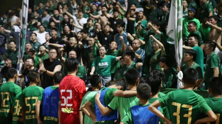 我们未能捧起的奖杯，见证了最深沉的爱 | 视频带你回到U13中青赛决战现场缩略图