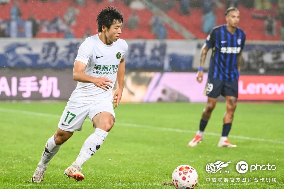 中超战报 | 2026中超联赛第7轮 武汉三镇 2-0 浙江绿城插图5