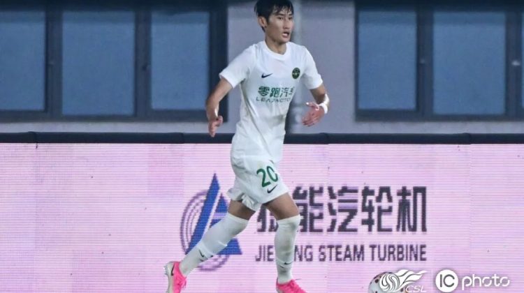 【绿城逍遥随笔】张瑷珲打进中超首球，宁方泽代表球队中超首秀缩略图
