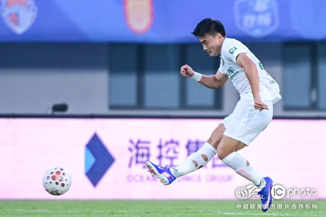 中超战报 | 2026中超联赛第16轮 青岛西海岸 3-1 浙江绿城插图7 中超战报 | 2026中超联赛第16轮 青岛西海岸 3-1 浙江绿城插图7