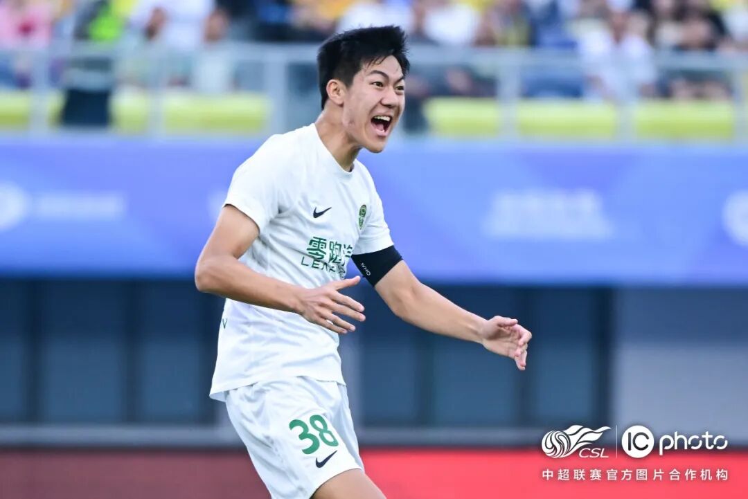 中超战报 | 2026中超联赛第16轮 青岛西海岸 3-1 浙江绿城插图6 中超战报 | 2026中超联赛第16轮 青岛西海岸 3-1 浙江绿城插图6